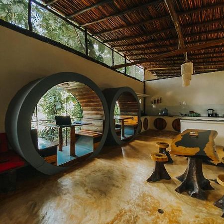 Hostal Mulut تولوم المظهر الخارجي الصورة