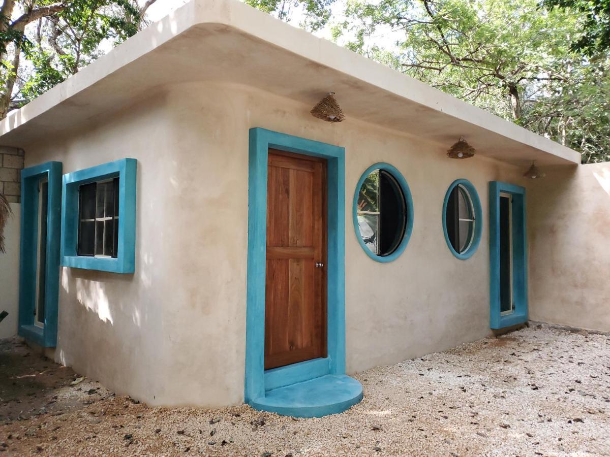 Hostal Mulut تولوم المظهر الخارجي الصورة