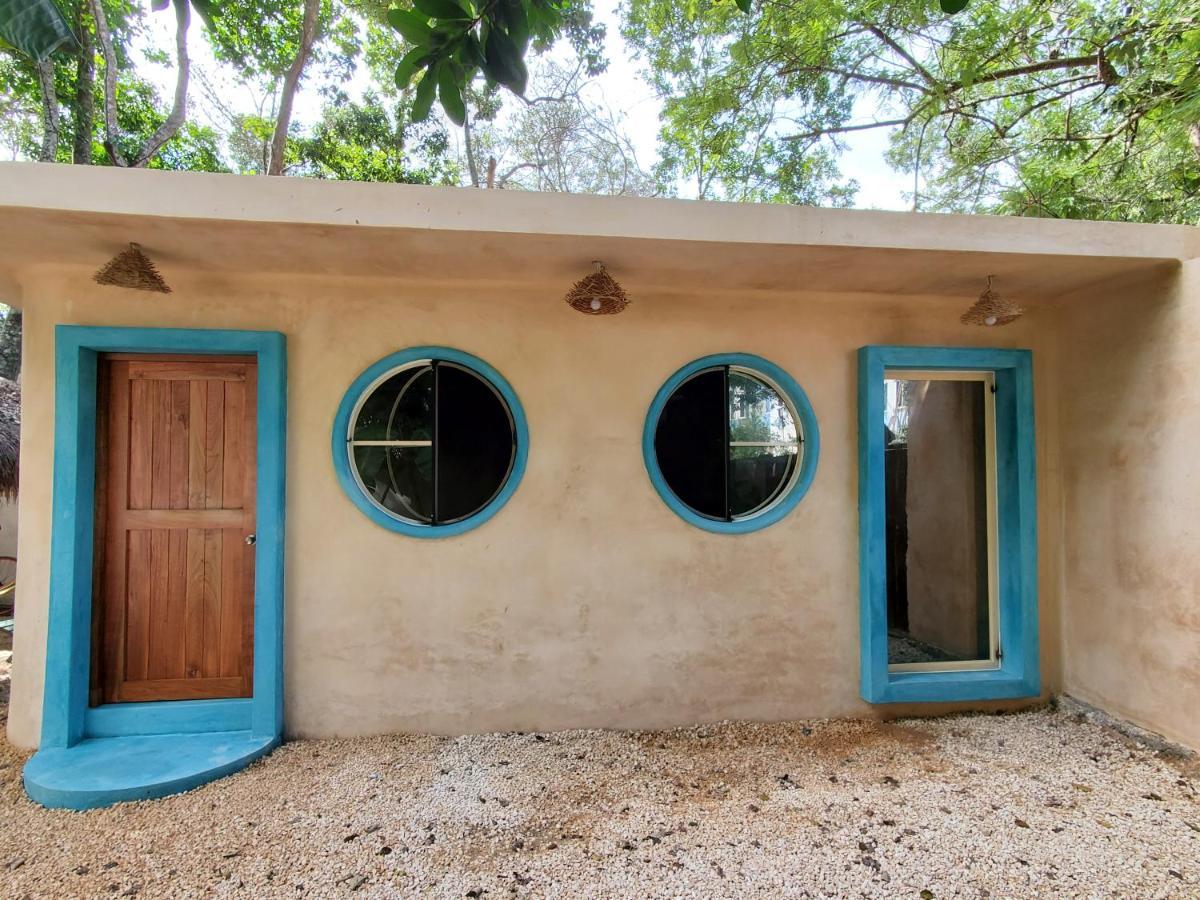Hostal Mulut تولوم المظهر الخارجي الصورة