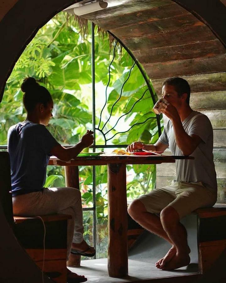 Hostal Mulut تولوم المظهر الخارجي الصورة