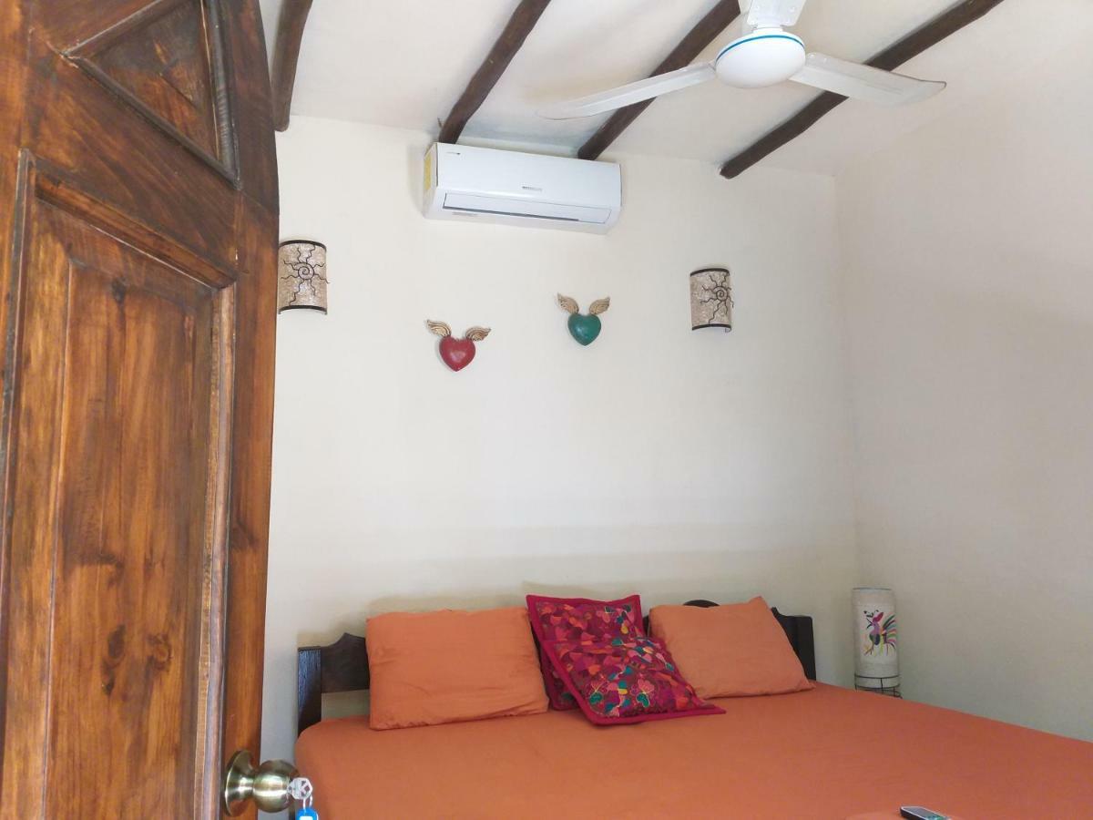 Hostal Mulut تولوم المظهر الخارجي الصورة